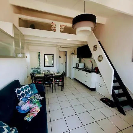 Le Bonheur Entre Et Le Barcarès